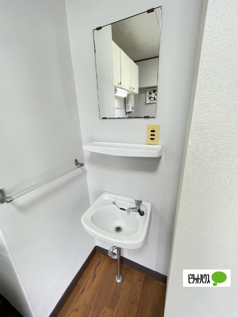 メゾン紀ノ川（1A） 洗面