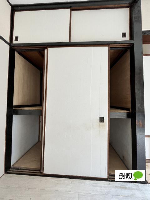 六十谷マンション（11） 収納