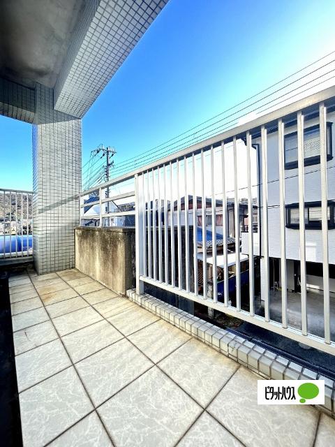 和歌山市三葛一戸建 バルコニー