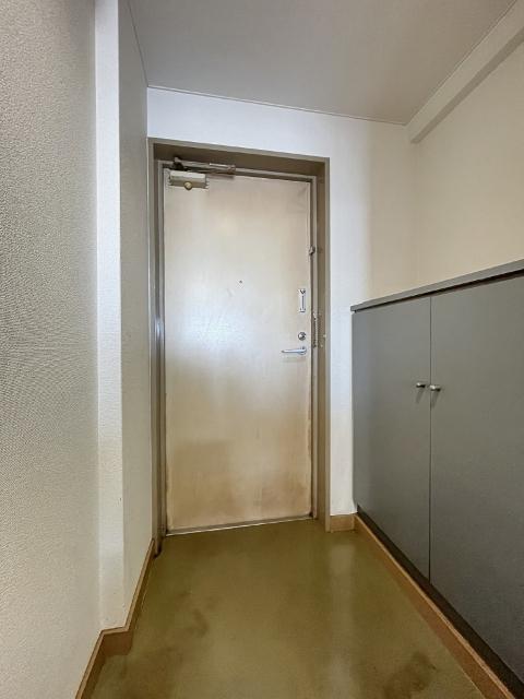 グランディールMK（301） 玄関