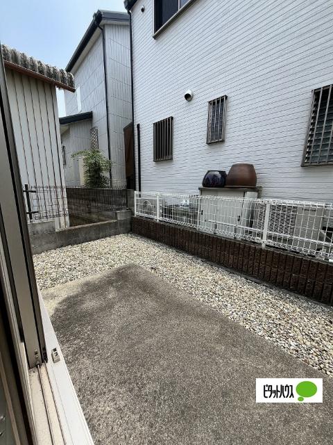夢フォー・ラ園部（102） 庭