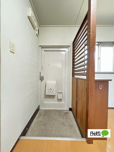 南本マンション（2-E） 玄関