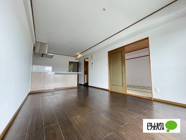 岩出市吉田マンション リビング