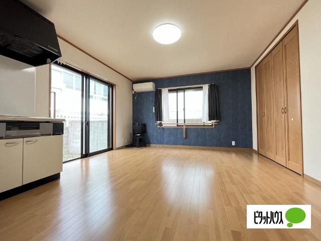 和歌山市下町一戸建 リビング