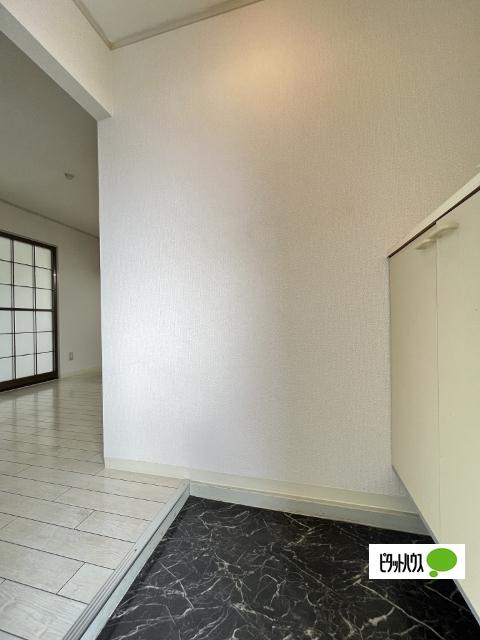 和歌川弐番館（207） 玄関