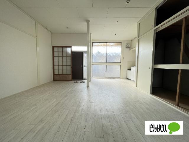 松興アパート（2F-2） 玄関
