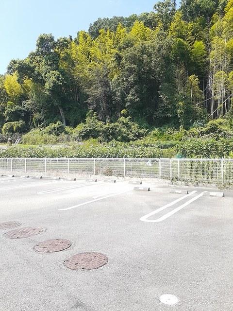 レジデンス・丸栖Ⅰ（202） 駐車場
