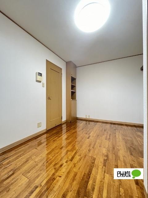 和歌山市元寺町南ノ丁マンション リビング
