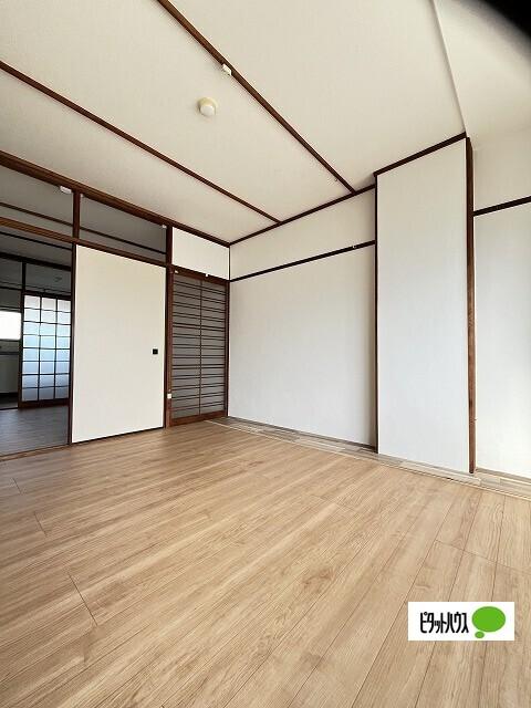 岩尾マンション（302） リビング