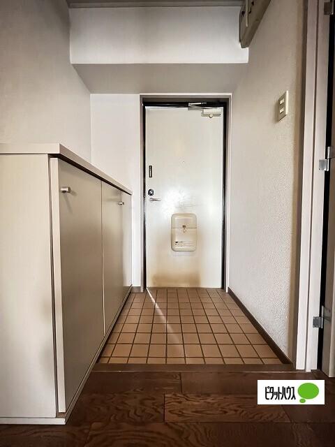 Wajima小雑賀マンション（603） 玄関