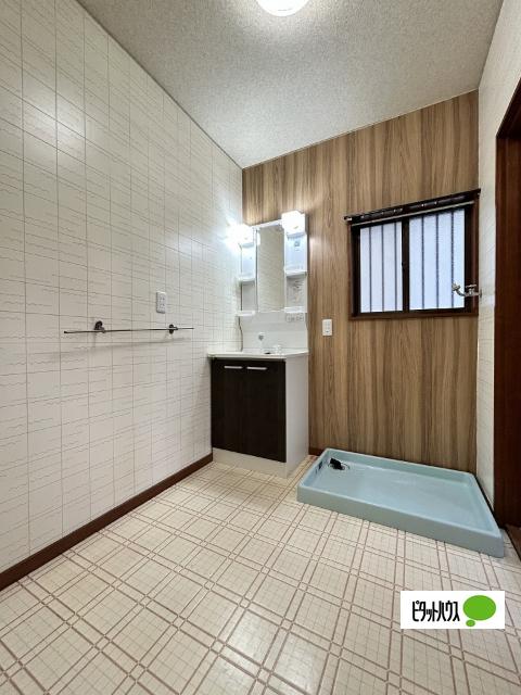 内原398-28戸建て 洗面