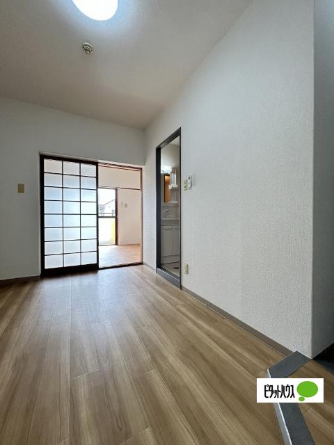マンション本町（211） リビング
