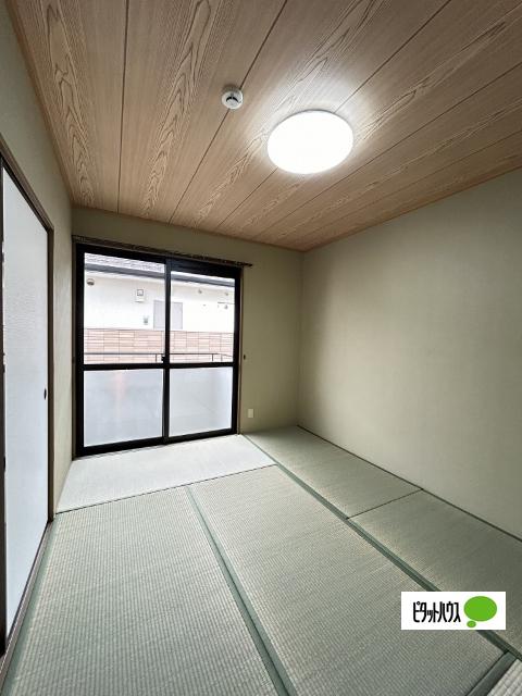 ハイカムール西小二里 部屋画像