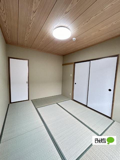 ハイカムール西小二里 部屋画像