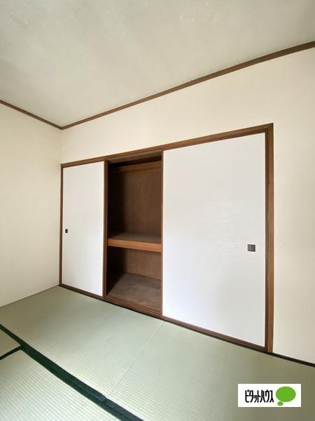 エクセル高松 収納