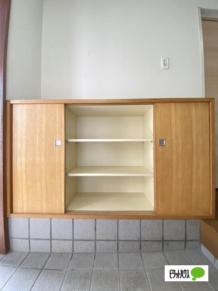 エクセル高松 収納