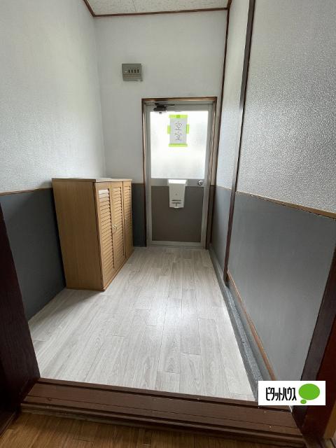 マンション紀の国（10） 玄関