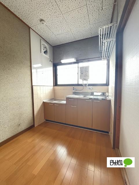 和歌山市中島一戸建 キッチン