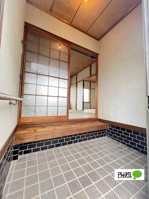 和歌山市中島一戸建 玄関