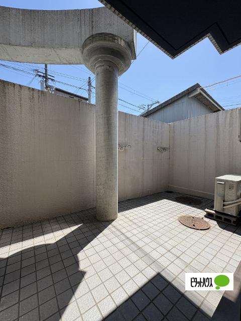 シャルマンフジ中之島弐番館（103） バルコニー