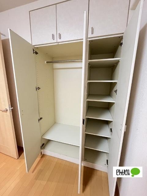 サーパス西高松 収納