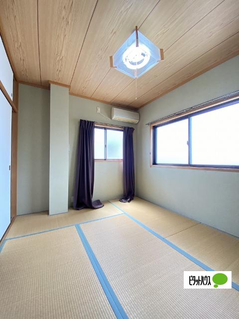 エメラルドハイツⅥ（102） 部屋画像