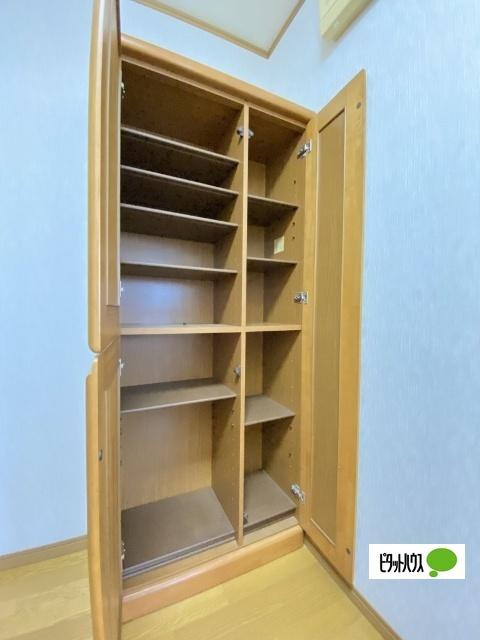 エメラルドハイツⅥ（102） 部屋画像