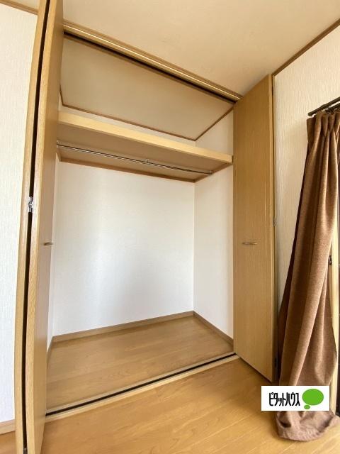 エメラルドハイツⅥ（102） 部屋画像