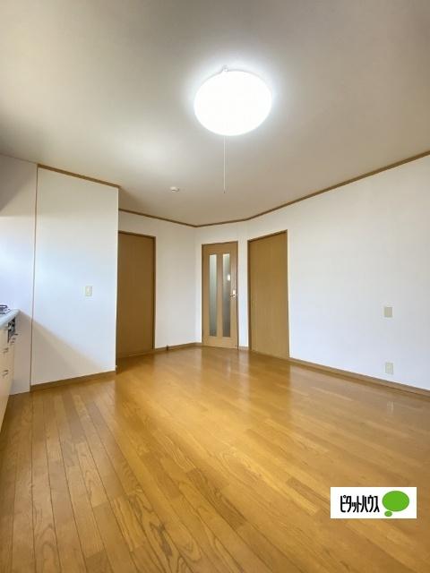 エメラルドハイツⅥ（102） 部屋画像