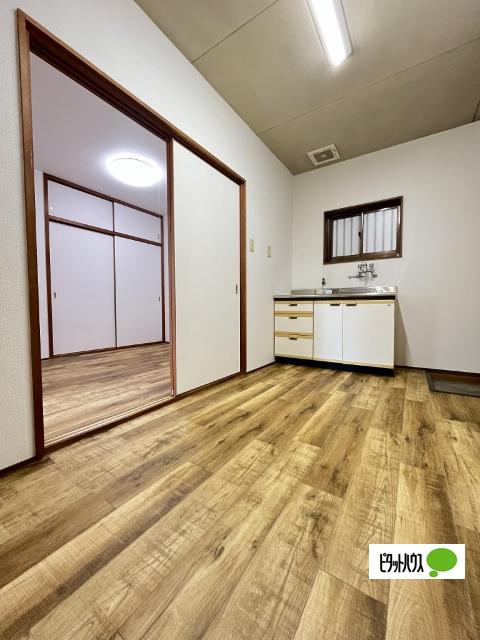 マンションナナヤマ田尻（111） リビング