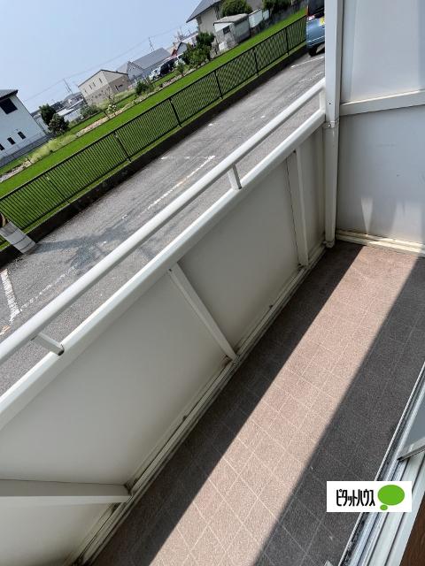 和歌山市南出島アパート バルコニー