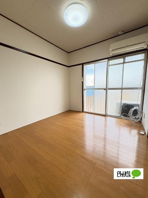 楠見マンション（302） リビング