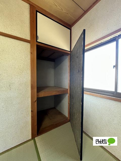 園部戸建（-） 収納