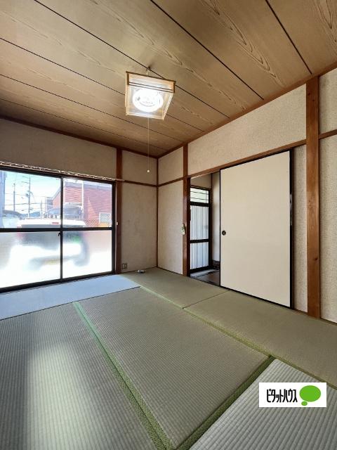 園部戸建（-） リビング