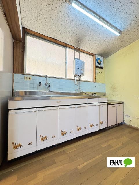 有田市宮崎町一戸建 キッチン