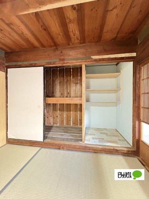 有田市宮崎町一戸建 収納