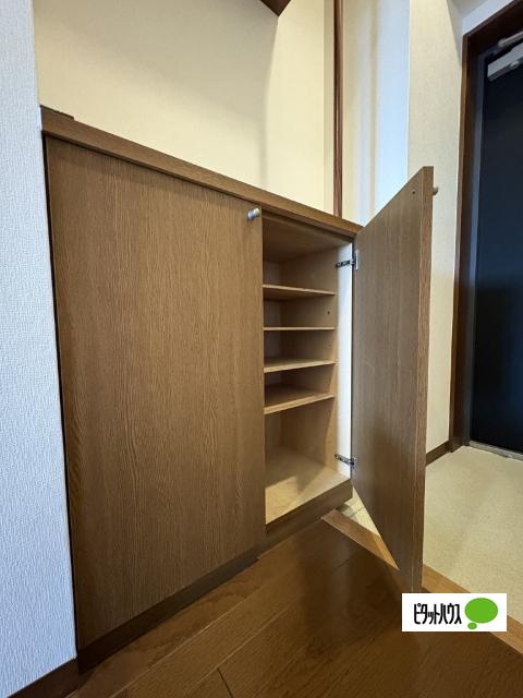 メゾン梶取（503） 収納