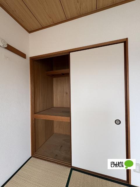 メゾン梶取（503） 収納