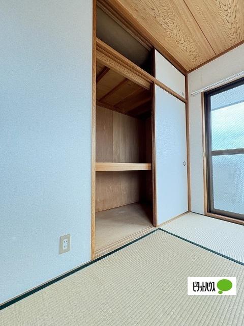 グリーンフル小雑賀（501） 収納