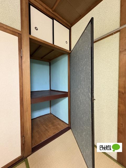 西本住宅（W-10） 収納