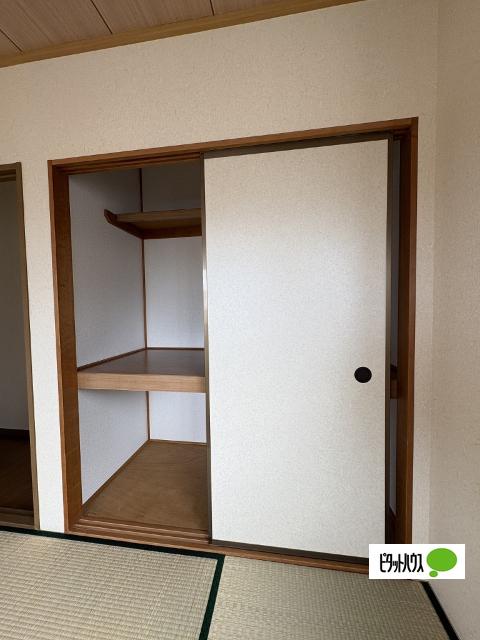 ヤマイチPLAZAセジュール弐番館（215） 収納