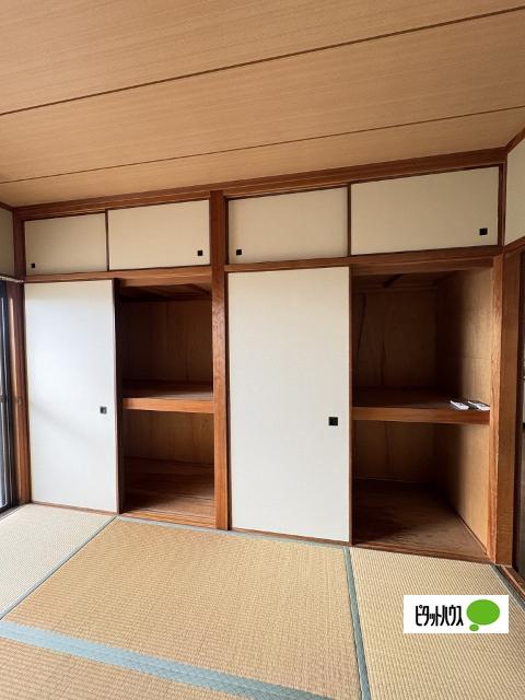 ロイヤルハイツ吉田（511） 収納