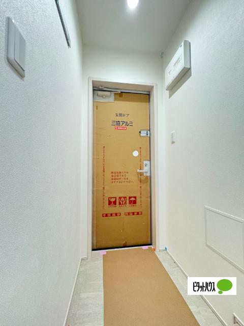 フジパレス北新金屋丁（102） 玄関