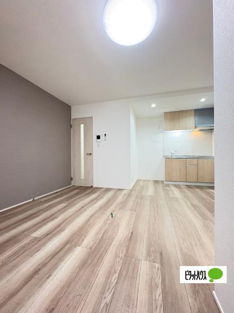 フジパレス北新金屋丁（102） リビング