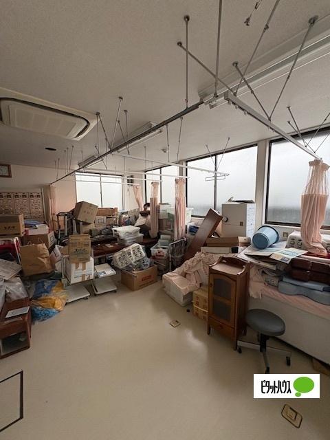 おのうら店舗 室内