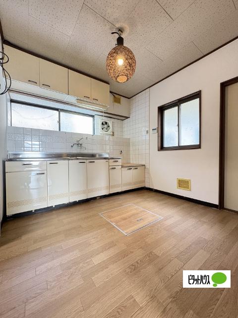 岩出市南大池　戸建2（-） キッチン