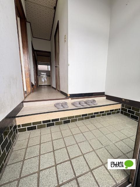 岩出市南大池　戸建2（-） 玄関