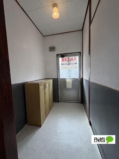 マンション紀の国（18） 玄関