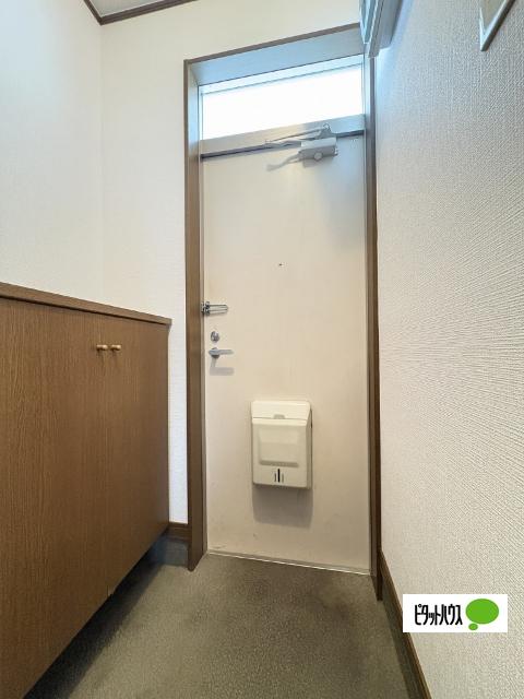 グリーンフル紀三井寺（205） 玄関