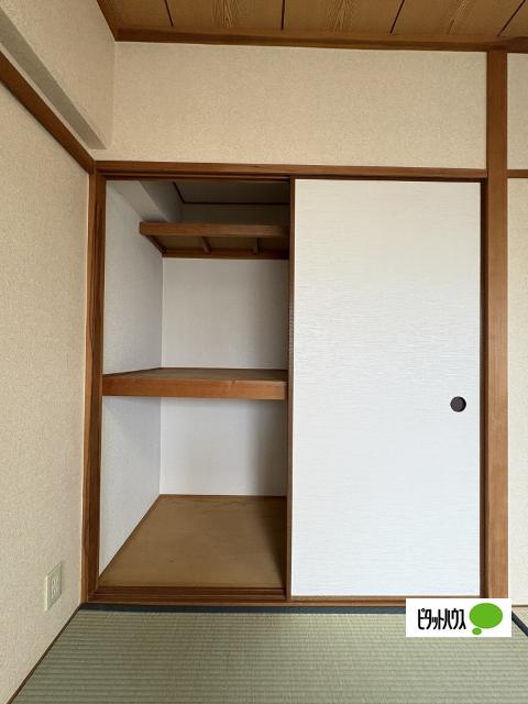 メイプルハウス（303） 収納